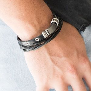 Black leather mans bracelet!!!